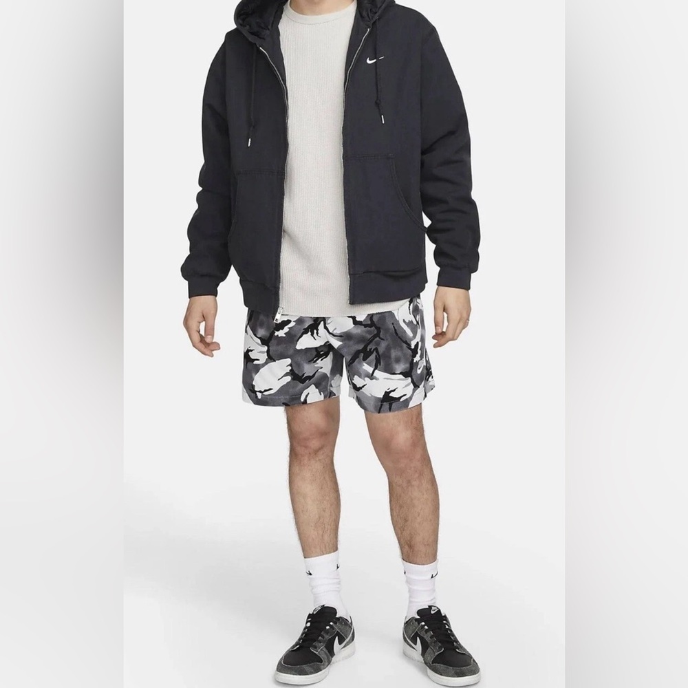 NWT Nike Men's Club woven Flo Camo Shorts